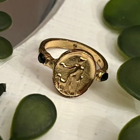 Adorable Rings - Picture 4 of 5